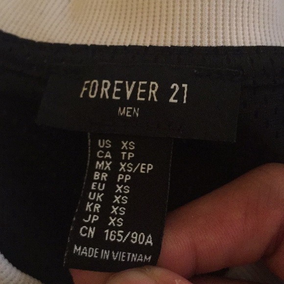 Forever 21 Invincible Jersey shirt - Picture 3 of 4